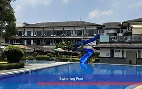 Hotel Parama Puncak